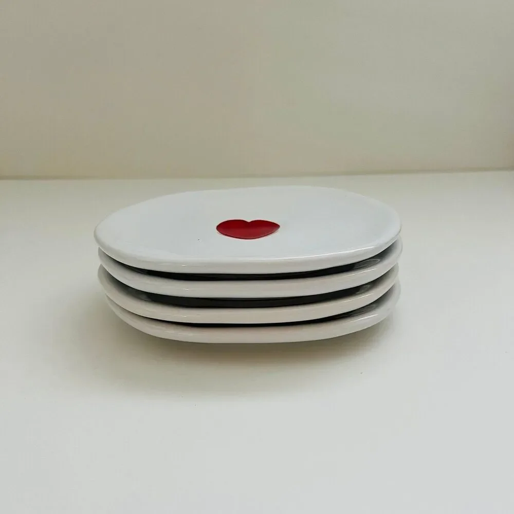 WILLIAMS SONOMA Stoneware Valentine's Day Heart Appetizer Plates, Set of 4